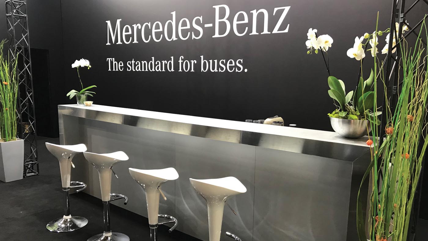 Prezentační stánek Mercedes-Benz